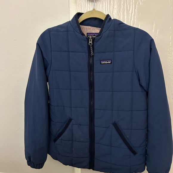 Kids XL Patagonia, fits like a women’s XS-S. - Picture 2 of 2